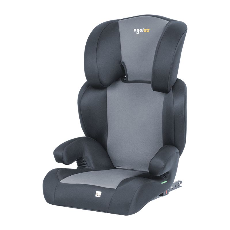 Când ar trebui să treceți de la un scaun auto obișnuit la un copil R129 Booster?